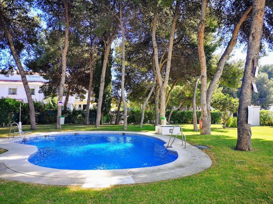Апартаменти ¡Nuevo! Zona Tranquila Cerca De La Playa De La Carihuela Торремолінос Екстер'єр фото
