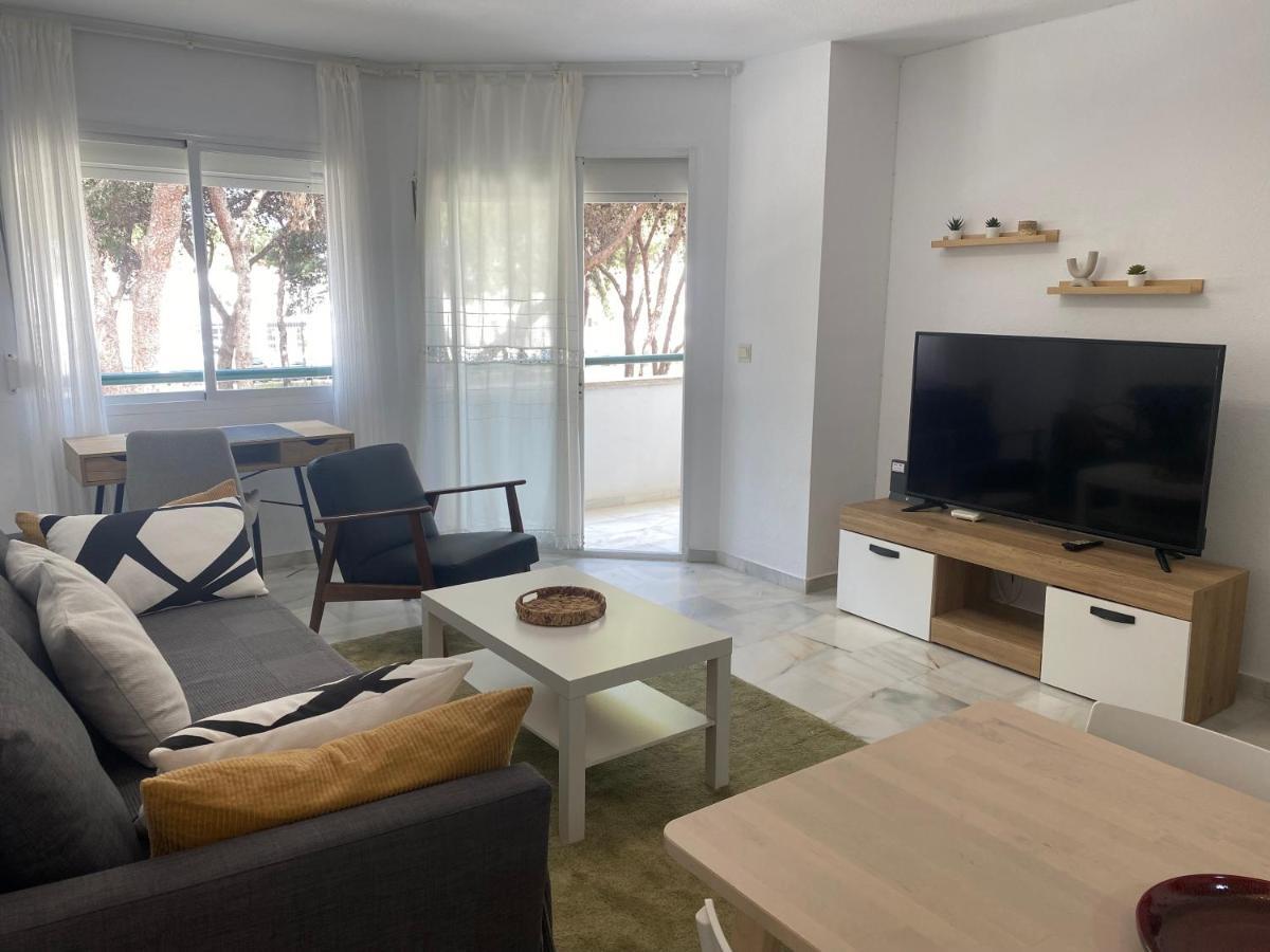 Апартаменти ¡Nuevo! Zona Tranquila Cerca De La Playa De La Carihuela Торремолінос Екстер'єр фото