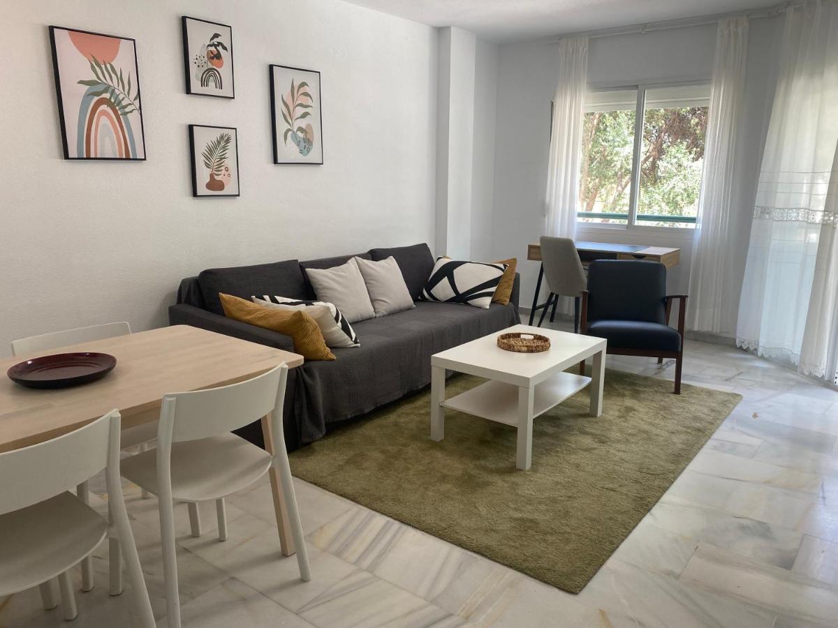 Апартаменти ¡Nuevo! Zona Tranquila Cerca De La Playa De La Carihuela Торремолінос Екстер'єр фото